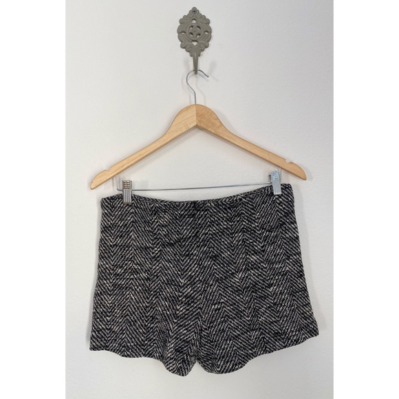 Forever 21 • Woven Knit High Waisted Hot Shorts - Picture 7 of 10
